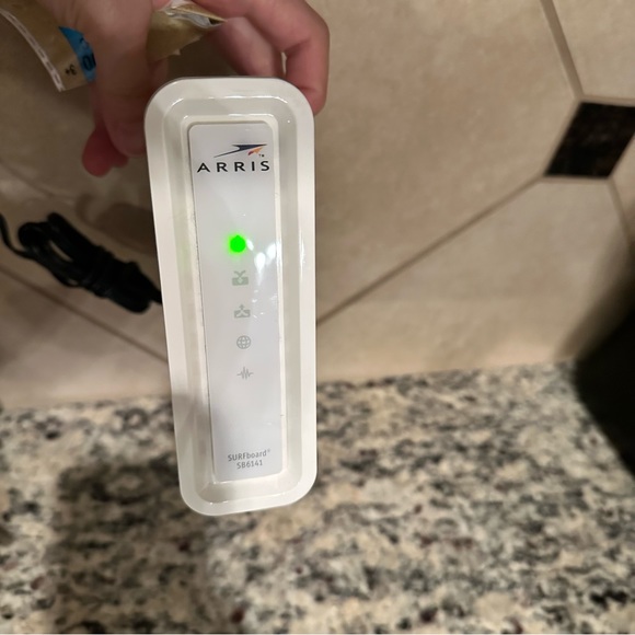 Arris SURFboard Cable Modem SB6141 - Picture 7 of 7